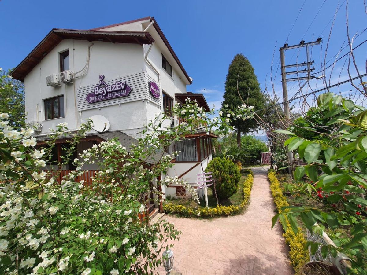 Beyazev Butik Otel Masukiye Kartepe Ngoại thất bức ảnh
